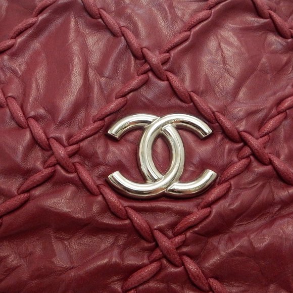 Chanel Red Stitch Leather Bag - Picture 4 of 13
